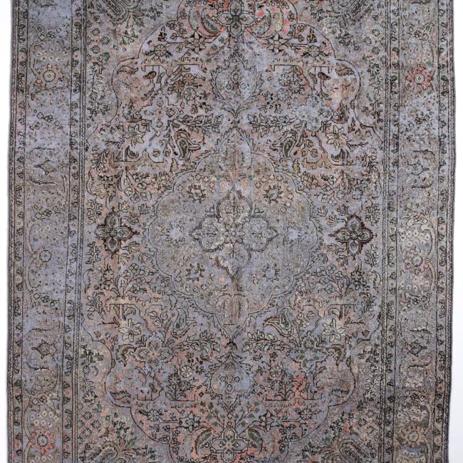 Persian Art Edition Teppich mit bläulichem Webfaden und schwarzem Muster